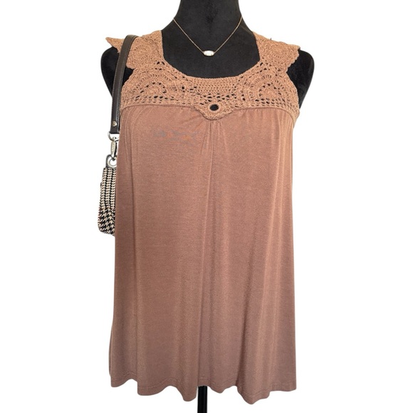 Max Edition Tops - Max Edition Women's Small Y2K Brown Sleeveless Crochet Top